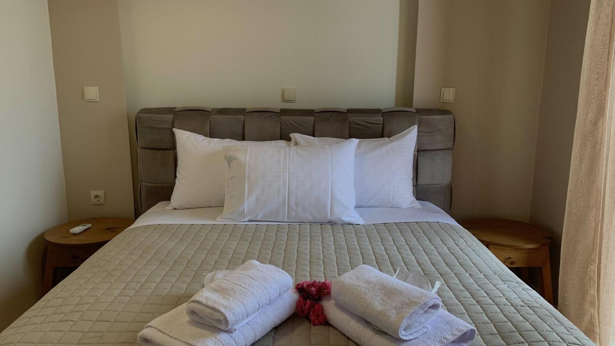 Kolokotronis Hotel & Spa สตูปา ภายนอก รูปภาพ
